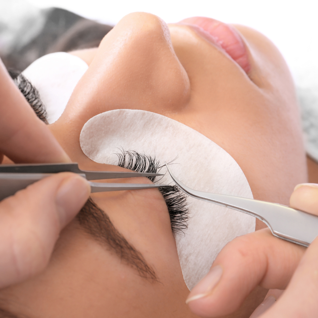 AFTERCARE FOR LASH EXTENSION